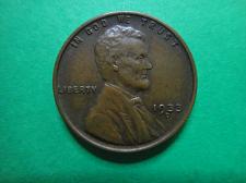 Free /& Prompt Shipping 1933 D Lincoln Wheat Cent SEMI KEY COIN