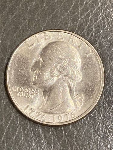 1976 Washington Bi-Centennial Quarter - Uncirculated with deep Luster