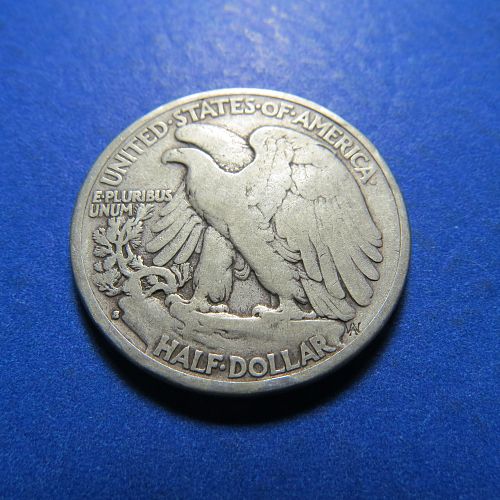 1929-S WALKING LIBERTY HALF DOLLAR ~ 90% SILVER ~ LOT C366