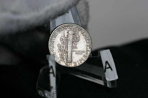 1944   Mercury Dime XF Silver