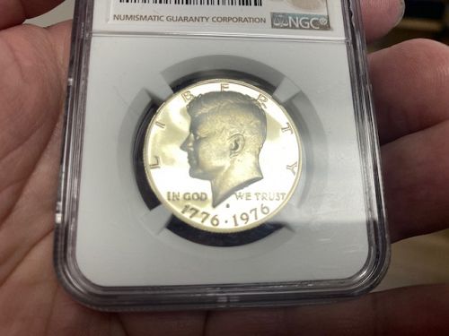NGC PF69 ULTRA CAMEO 1776-1976 S KENNEDY 40% HALF DOLLAR 50C