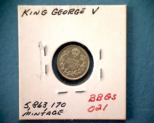 1912 CANADA  FIVE CENTS  KING GEORGE V  "SILVER"