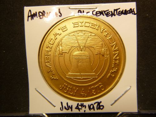 AMERICA'S BICENTENNIAL JULY 4, 1976 ALUMINUM COIN