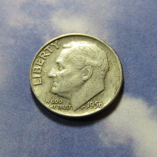 1956-D ROOSEVELT DIME (NICE!)  COMB SHIP ~ LOT D271