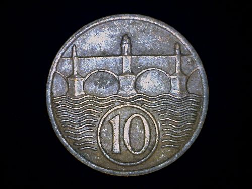 CZECHOSLOVAKIA	KM 3	10 Haleru		1937		XF40