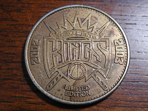 2002-2003 Sacramento Kings #16 Peja Stojakovic Token NICE