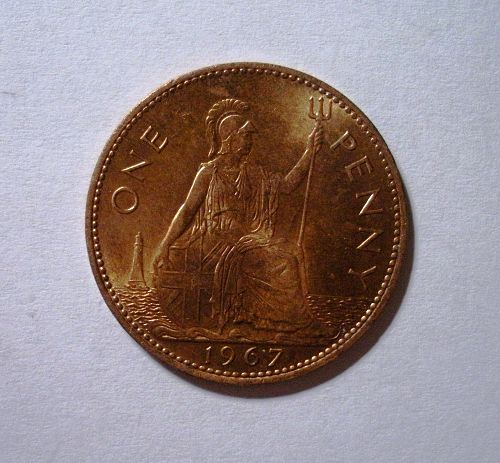 1967 Great Britain Penny KM-897  About Uncirculated