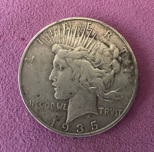 1935 S Peace Dollar, 90% Silver.