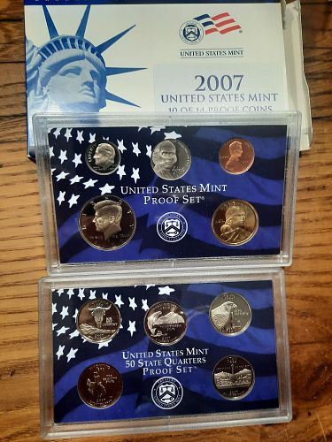 2007 US Mint Proof Sets 10 Proof Coins plus 2007 US Mint Presidential Proof Coins