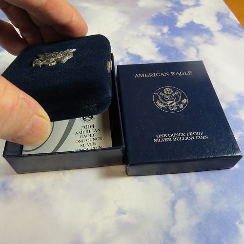 2004-W AMERICAN SILVER EAGLE PROOF DOLLAR (99.99% PURE SILVER) Incl: COIN, BOX & COA