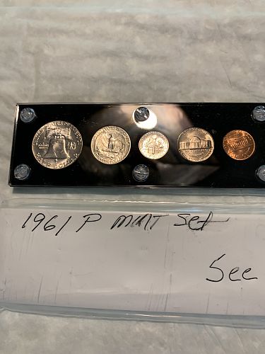 1961 P uncirculated mint set item -5ee