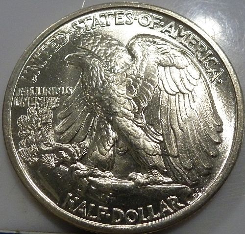 1939-P Brilliant Uncirculated Walking Liberty Half Dollar  GEM( 680-E )