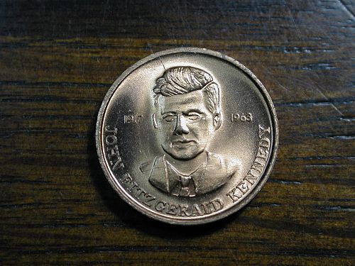 President John F. Kennedy 1961-1963  token nice