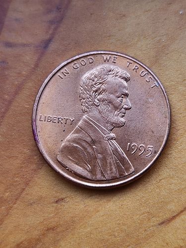 1995 DDO/DDR  Penny very clean coin.