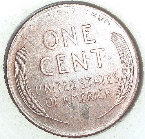 1921-P  AU Lincoln Wheat cent in ABOUT UNCIRCULATED ( 112 )