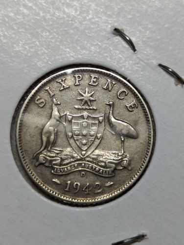 1942 Australian 6 Pence - Silver