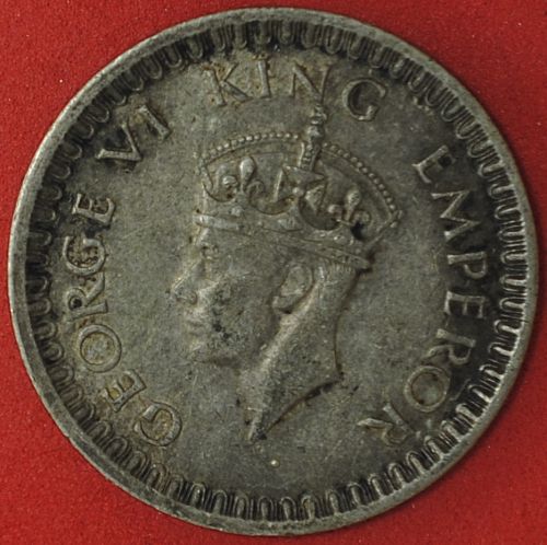1943(b) Dot India/British Half Rupee XF