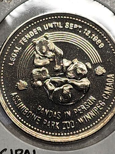 1989 Winnipeg Alberta $1 Trade token Uncirculated Pandas at the Assiniboine Park Zoo