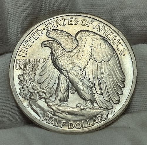 1943 D Walking Liberty Half Dollar BU