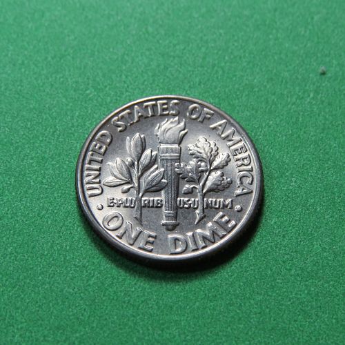 1981-D ROOSEVELT DIME ~ (ALWAYS COMBINED SHIPPING) - LOT E633