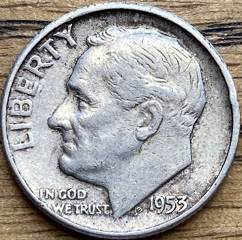 1953 Roosevelt dime in EXTREMELY FINE condition