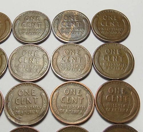 LOT OF 25 - HALF ROLL of 1930-D LINCOLN WHEAT CENTS (25-CENTS) LOT S167