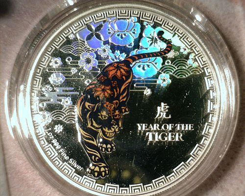 2022   SILVER  "YEAR OF THE TIGER"  2000 MINTED  W/COA  NICE LOOKING COIN!!