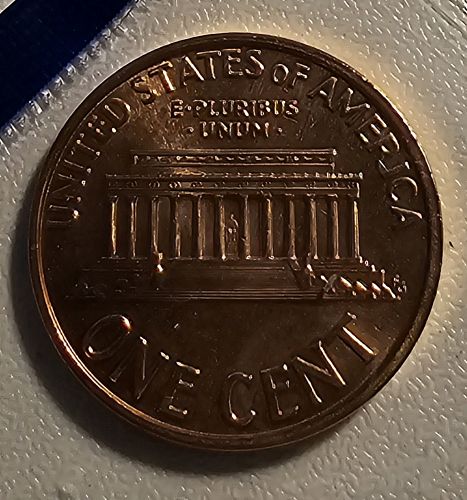 1999-P Lincoln Cent - BU in Original Mint Cello