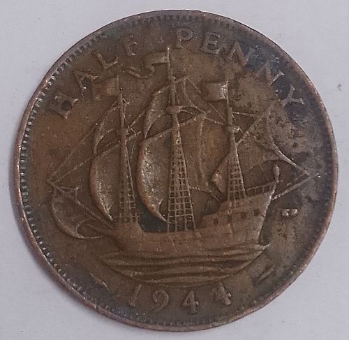 1944   ... 1/2  PENNY   KING GEORGE  6TH COIN