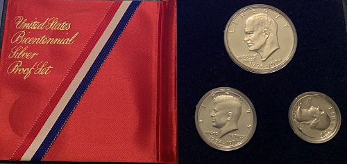 1776-1976 BICENTENNIAL SILVER PROOF SET BIN 50.00
