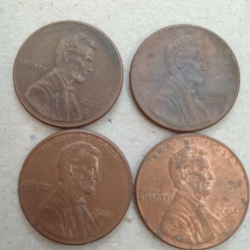 5)   4 DIFFERENT LINCOLN CENT ..CIRCULATED 2005D  2002p 2003D 2004p