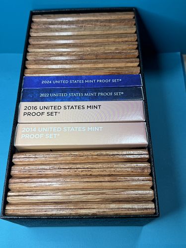 2x2 Snap Display Case