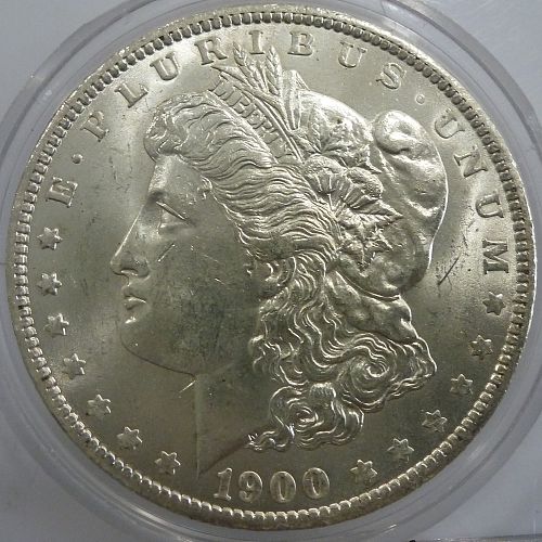 1900-O ABOUT UN-CIRCULATED MORGAN DOLLAR # 1017-V