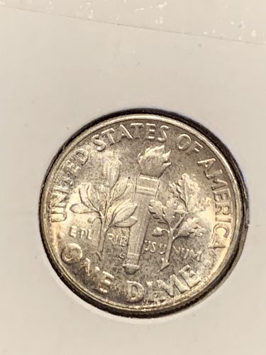 1946 S ROOSEVELT DIME IN BRILLIANT UNCIRCULATED CONDITION  ---   90% SILVER