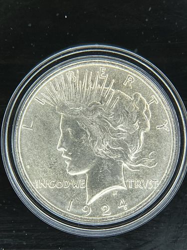 1924-P Peace Dollar In Box