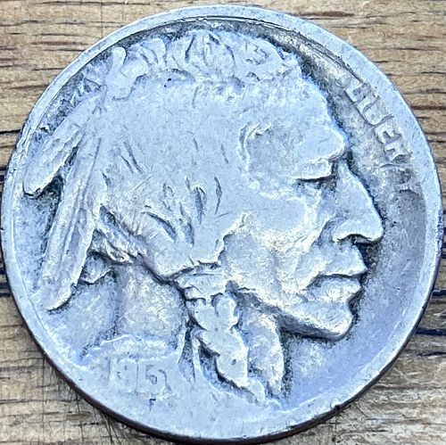 1913D type I buffalo nickel in VERY GOOD condition legible date