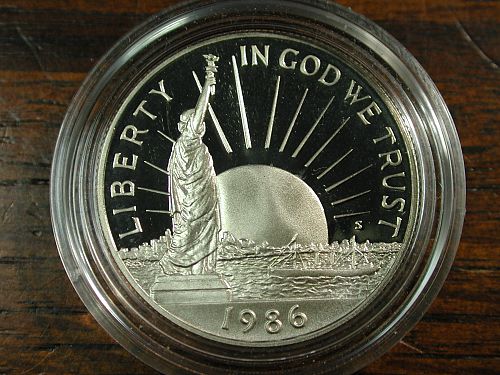 1986s Liberty Half Dollar NICE