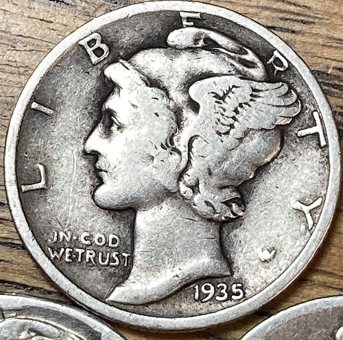 1935P/D/S mercury dimes in VERY GOOD-VERY FINE condition all 3 mints, 3 coin lot