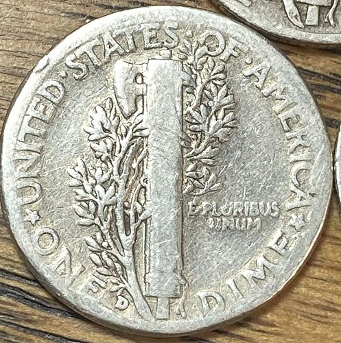 1935P/D/S mercury dimes in VERY GOOD-VERY FINE condition all 3 mints, 3 coin lot