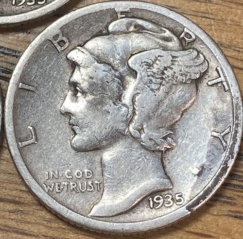 1935P/D/S mercury dimes in VERY GOOD-VERY FINE condition all 3 mints, 3 coin lot