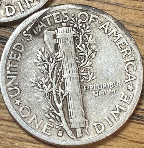 1935P/D/S mercury dimes in VERY GOOD-VERY FINE condition all 3 mints, 3 coin lot