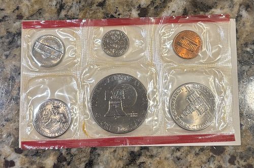 1975 D Uncirculated Set