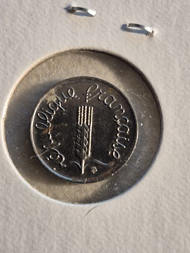 1966 France 1 centime coin