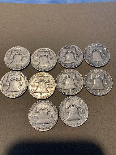 Lot 223— 10 each Franklin half dollars mixed dates circulated