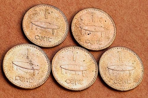 Five 1994 cents from Fiji, all AU