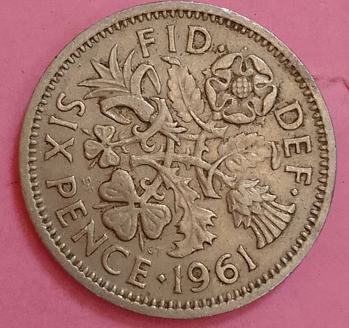 1961 ..6  PENCE  COIN.. CIRCULATED