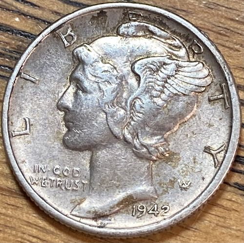 1942S mercury dime in EXTREMELY FINE condition