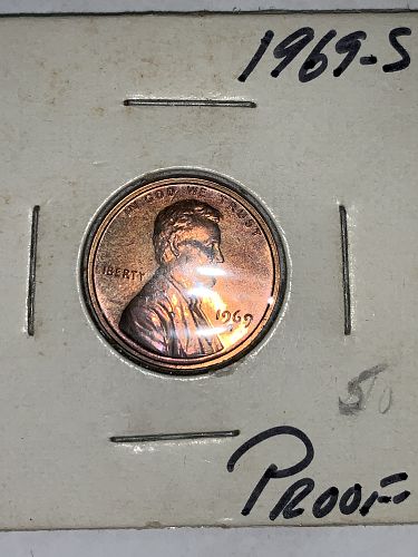 Lot of 22 Great Lincoln Memorial Cent Coins
