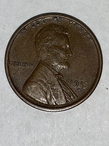 Lot of 16 Lincoln Wheat Cents