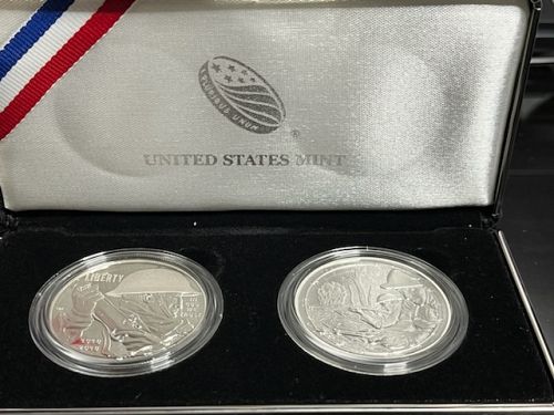 2018 World War I Centennial Silver Dollar And Army Medal Set W/Case,Box,& COA
